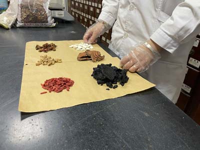 直肠癌肛门坠胀什么原因？